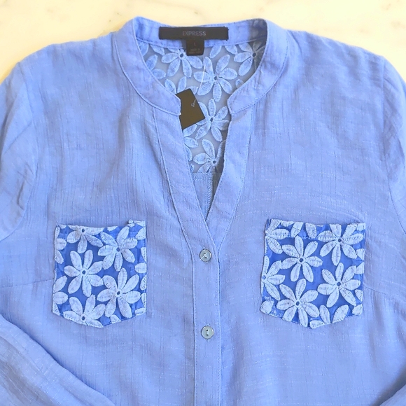 NWT. Express Button-Down Shirt with embroidery/sheer fabric pockets and back. - Picture 3 of 6